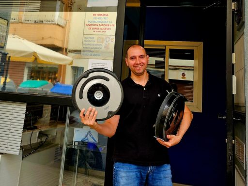 Entrada al taller Roomba